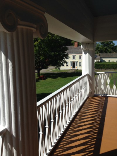 VERANDA - ROCHELLE'S