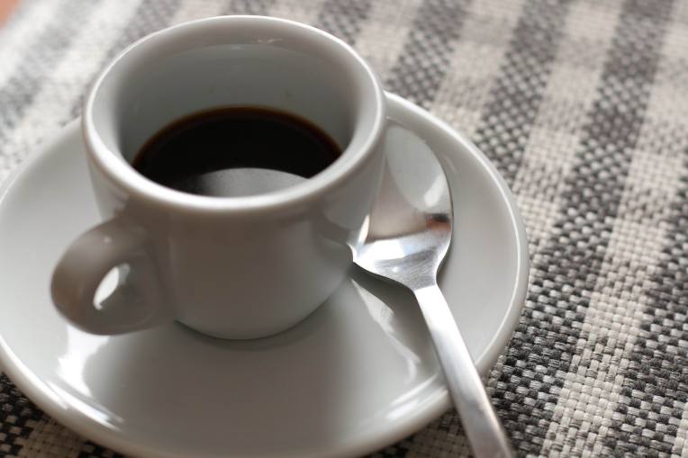 COFFEE CUP &amp; SAUCER, SPOON Zaccaria - pixabay