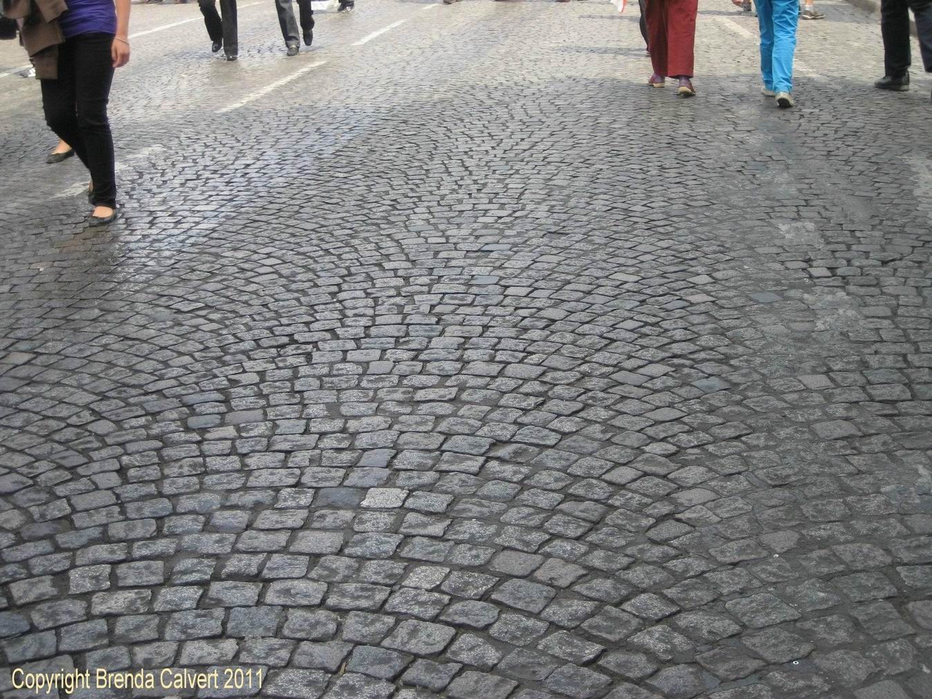 PARIS STREET TRICK SAVE